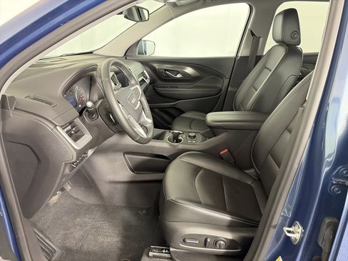 Certified 2024 GMC Terrain SLT w/ Infotainment Package II AWD/4WD image 6