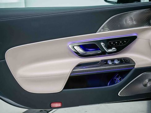 New 2026 Mercedes-Benz SL 63 AMG S e Performance 4MATIC image 20