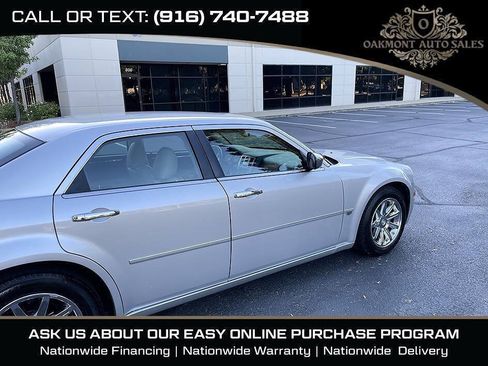 Used 2006 Chrysler 300 C RWD image 11