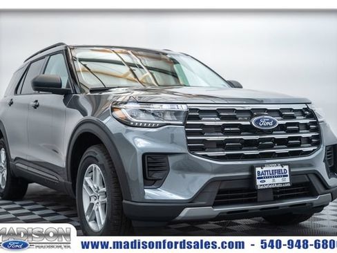 New 2026 Ford Explorer Active AWD/4WD image 1