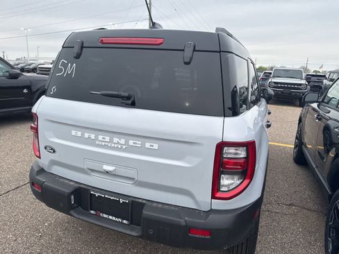 New 2026 Ford Bronco Sport Outer Banks w/ Outer Banks Tech Package+ AWD/4WD image 11