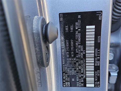 Used 2023 Toyota Corolla Cross LE image 17