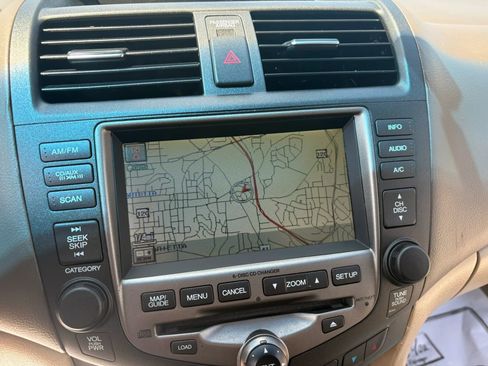 Used 2006 Honda Accord EX image 18