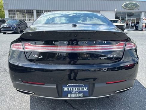 Used 2017 Lincoln MKZ Premiere FWD image 5
