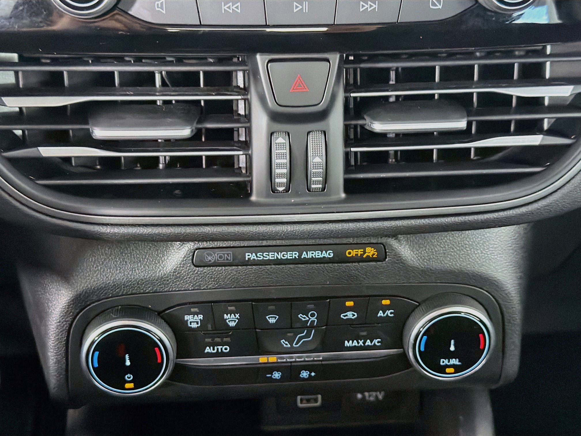 Used 2025 Ford Escape Active FWD image 24
