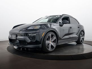 Certified 2025 Porsche Macan 4S Electric AWD/4WD video 1