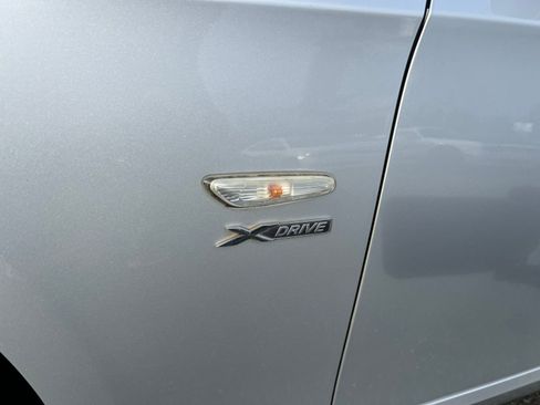 Used 2011 BMW 328i xDrive Coupe image 8