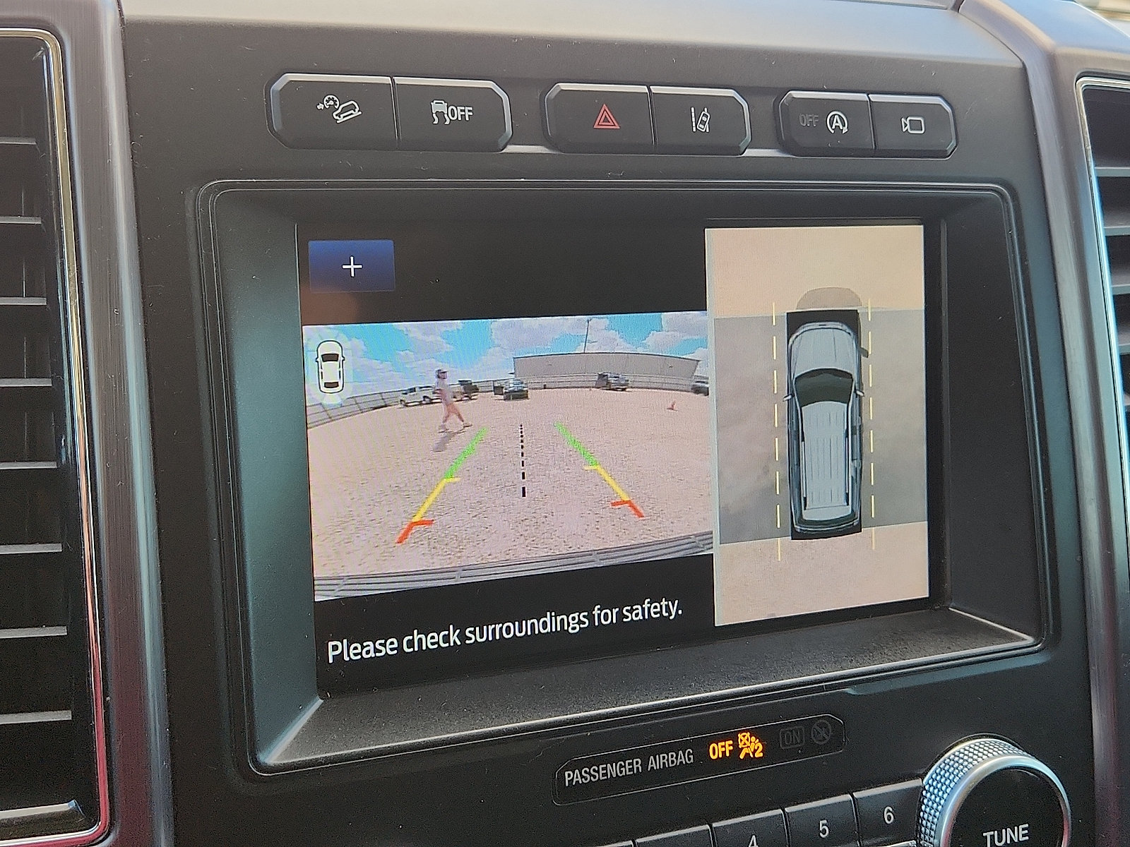 Used 2020 Ford Expedition Platinum AWD/4WD image 14