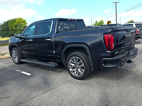 Used 2023 GMC Sierra 1500 Denali w/ Denali Reserve Package AWD/4WD image 11