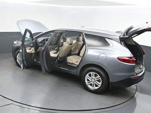 Used 2018 Buick Enclave Essence image 48