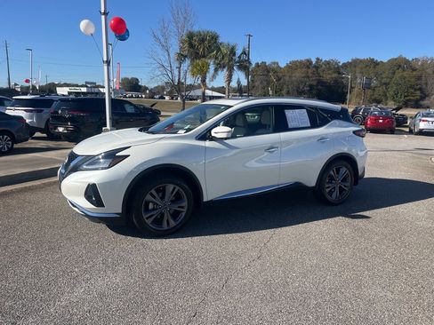 Used 2023 Nissan Murano Platinum w/ Cargo Package image 3