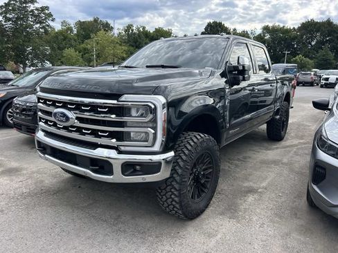 Used 2025 Ford F250 Lariat w/ Lariat Ultimate Package AWD/4WD image 1