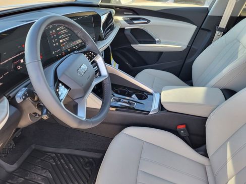New 2025 Audi Q5 Premium Plus image 7