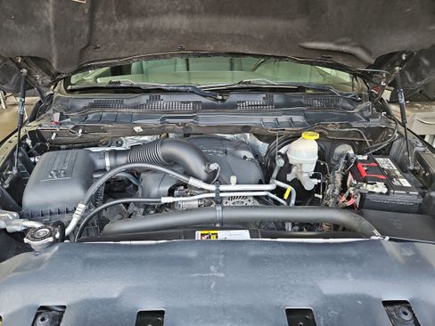 Used 2017 RAM 1500 Tradesman w/ Power & Remote Entry Group image 26