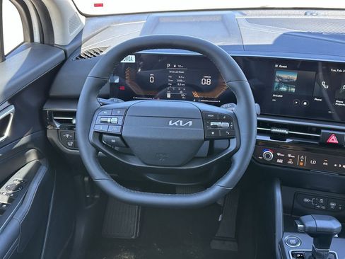 New 2026 Kia Sportage EX FWD image 15