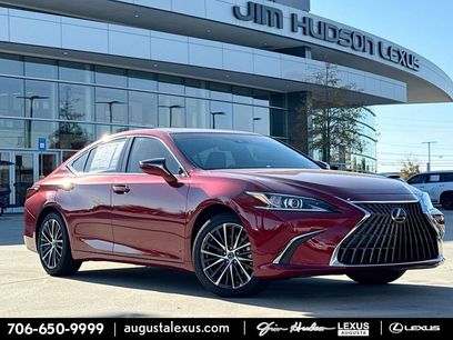 New 2025 Lexus ES 350 w/ Premium Package