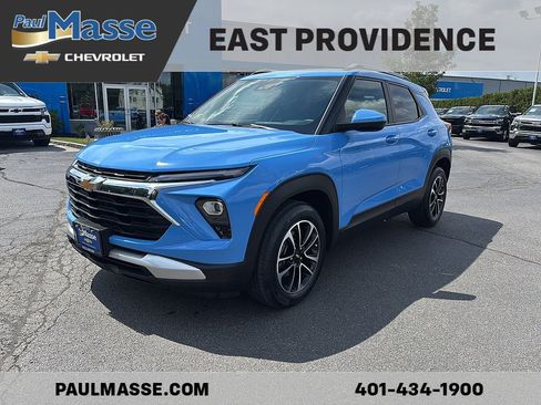 Certified 2024 Chevrolet TrailBlazer LT w/ LT Cold Weather Package FWD image 1