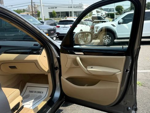 Used 2013 BMW X3 xDrive28i AWD/4WD image 36