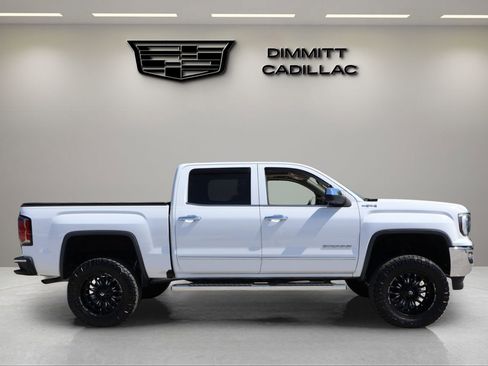 Used 2018 GMC Sierra 1500 SLT w/ SLT Premium Package image 6