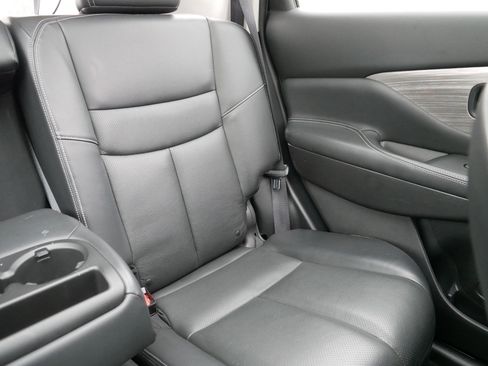 Certified 2017 Nissan Murano Platinum image 14