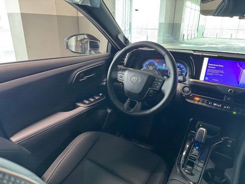 New 2026 Toyota Crown Signia image 40