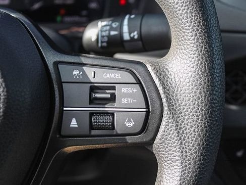 Used 2023 Honda Accord EX image 30