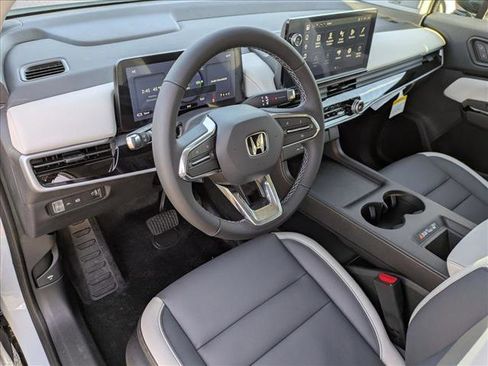 New 2026 Honda Prologue Touring image 3