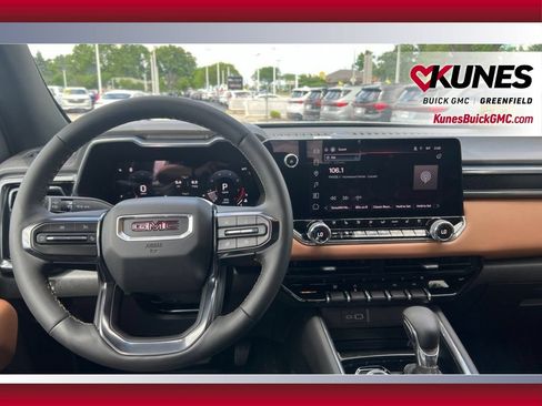New 2026 GMC Canyon AT4 w/ Technology Plus Package AWD/4WD image 15