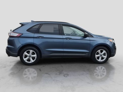 Used 2018 Ford Edge SE FWD image 9