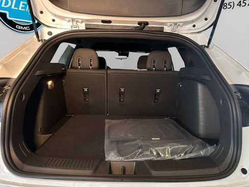 New 2026 Chevrolet Trax RS image 24