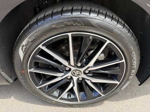 Certified 2024 Toyota Camry SE w/ Convenience Package FWD image 29