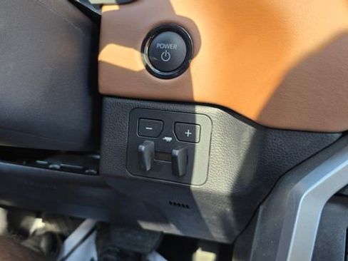 Used 2025 Toyota Tundra 1794 Edition image 31