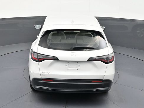 Used 2023 Honda HR-V LX image 15