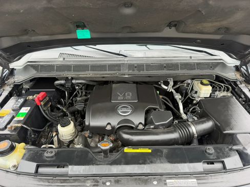 Used 2013 Nissan Armada SL AWD/4WD image 40