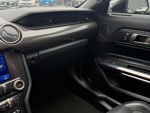 Used 2021 Ford Mustang Shelby GT500 w/ Technology Package image 24