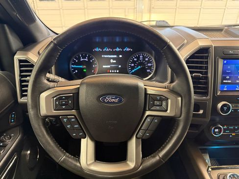 Used 2021 Ford Expedition XLT RWD image 14