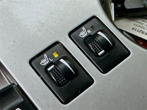 Used 2020 Toyota 4Runner SR5 Premium image 13