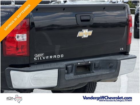 Used 2011 Chevrolet Silverado 1500 W/T w/ LS Package RWD image 6