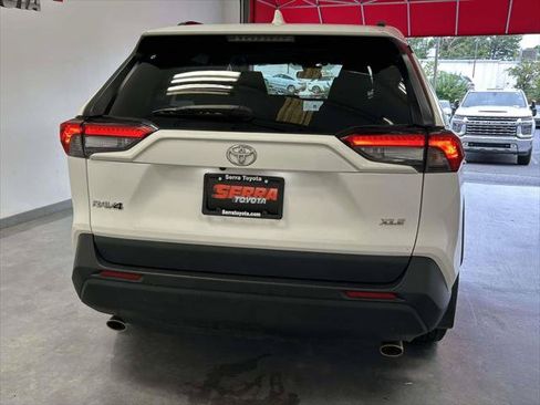 Certified 2025 Toyota RAV4 XLE w/ Convenience Package FWD image 4