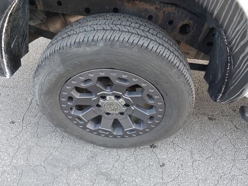 Used 2019 Ford Ranger XLT w/ FX4 Off-Road Package image 6