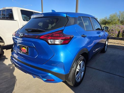 Used 2024 Nissan Kicks S image 4