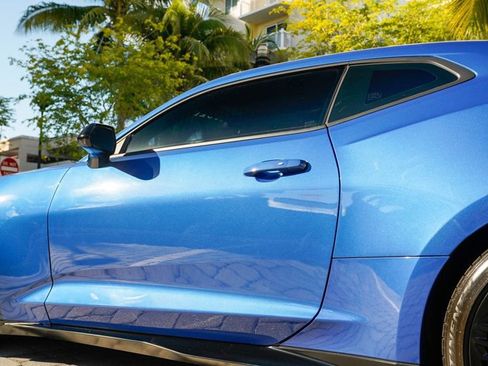 Used 2019 Chevrolet Camaro ZL1 image 19