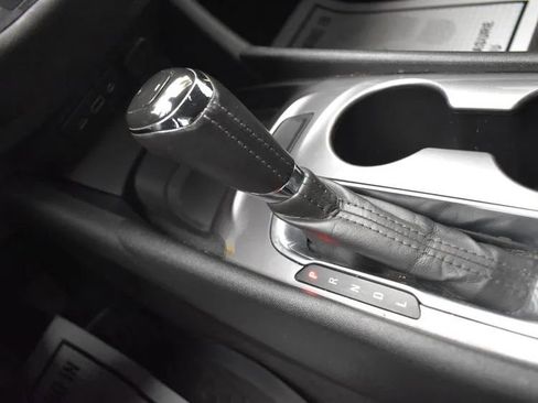 Used 2020 Chevrolet Malibu RS image 32