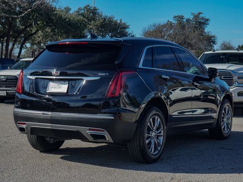 Used 2023 Cadillac XT5 Premium Luxury w/ Technology Package image 8