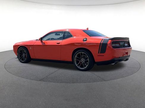 Certified 2021 Dodge Challenger R/T Scat Pack w/ Dynamics Package RWD image 3
