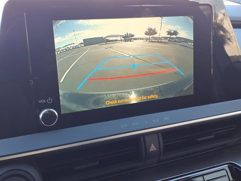 Certified 2024 Toyota Prius LE image 17