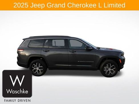 Used 2025 Jeep Grand Cherokee L Limited w/ Trailer Tow Package image 9