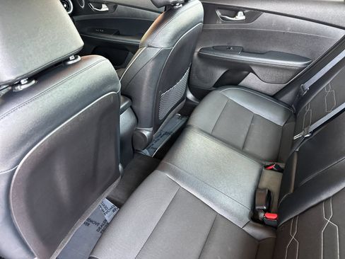 Certified 2023 Kia Forte GT-Line FWD image 16