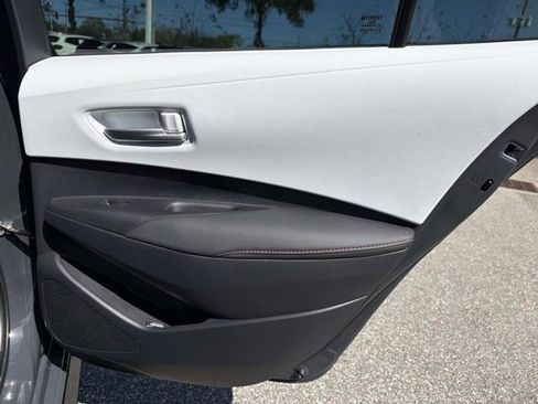 Certified 2025 Toyota Corolla SE image 17
