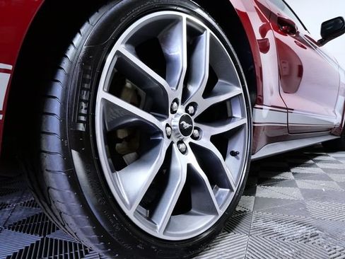 Used 2015 Ford Mustang Premium RWD image 7